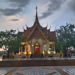 Suan Thung Si Mueang Park - Roi Et