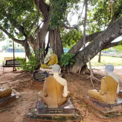 Wat Burapha Phiram - Roi Et