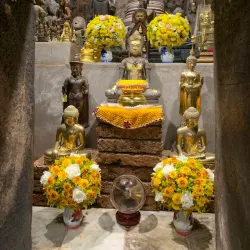 Phra That Choeng Chum - Sakon Nakhon