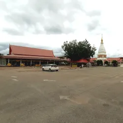 Wat Phra That Renu Nakhon - Sakon Nakhon