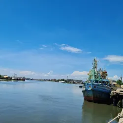 Tha Chalom Waterfront - Samut Sakhon