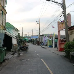 Tha Chalom Waterfront - Samut Sakhon