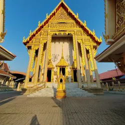 Wat Chong Lom - Samut Sakhon