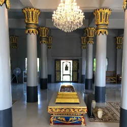 Khao Hua Jook Pagoda - Surat Thani