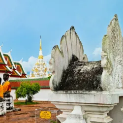 Phra Borommathat Chedi - Surat Thani