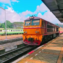 Thung Song Railway Station - Thung Song