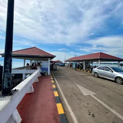 Laem Ngop Pier - Trat