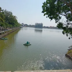 Nong Prajak Public Park - Udon Thani
