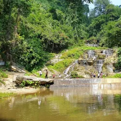 Ton Tok Waterfall - Uttaradit