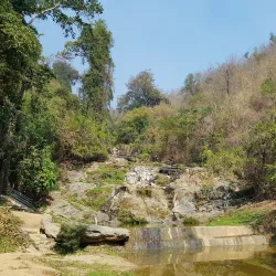 Ton Tok Waterfall - Uttaradit