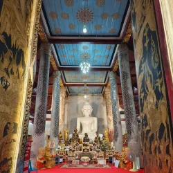 Wat Phra That Chom Phra - Uttaradit