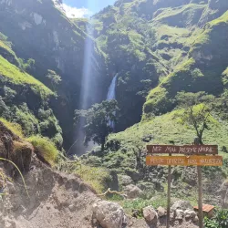 Hatolia Waterfall - Maliana