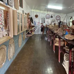 Local Handicraft Shops - Pangai