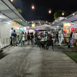 Local Food Stalls and Vendors - Arouca