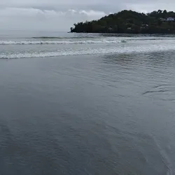 Las Cuevas Beach - St.James