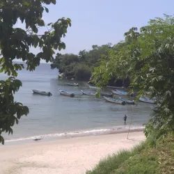 Las Cuevas Beach - St.James