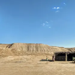 Ong Jemel (Camel's Neck) Rock Formation - Tozeur