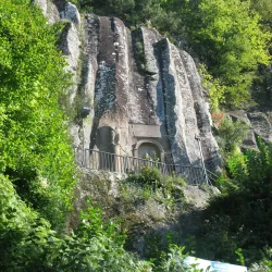 Kuşkayası Road Monument - Bartin