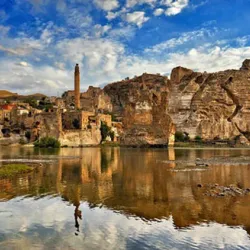 Hasankeyf Cave Dwellings - Batman