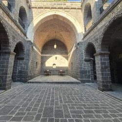 Ulu Cami (Great Mosque of Diyarbakir) - Diyarbakir