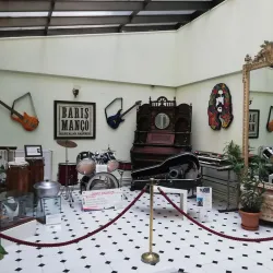 Baris Manco Park - Kadikoy (Kadıköy)