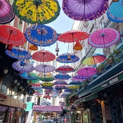 Kadikoy Bull Statue Square - Kadikoy (Kadıköy)