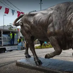 Kadikoy Bull Statue - Kadikoy (Kadıköy)
