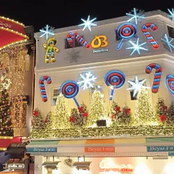 Kadikoy Bull Statue - Kadikoy (Kadıköy)