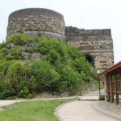 Harun Reşit Kalesi (Harun al-Rashid Castle) - Osmaniye