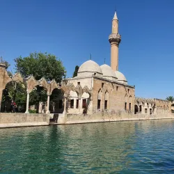 Halil-ur Rahman Mosque - Sanliurfa