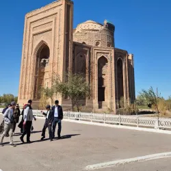 Erkeshan Mausoleum - Anau