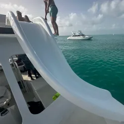 Island Boat Tours - Cockburn Harbour