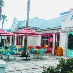 Local Art and Craft Shops - Cockburn Harbour