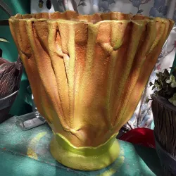 Local Art and Craft Shops - Cockburn Harbour