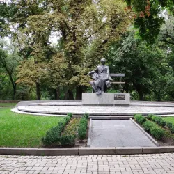 Detinets Park (Chernihiv Fortress) - Chernihiv