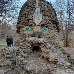 Victory Park (Park Peremohy) - Chornomorsk (Chernomorsk)