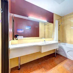 Gatne Village Center - Gatne (Hatne)