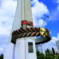 Obelisk on the Mound of Glory - Horishni Plavni