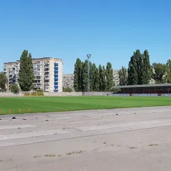 Yunist Stadium - Horishni Plavni