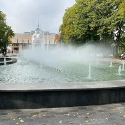 Mirror Stream Fountain (Dzerkalʹna Struya) - Kharkiv
