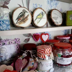 Local Markets and Artisan Shops - Kozyn