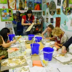 Local Art and Craft Shops - Krasnogorivka