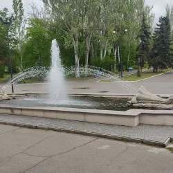 Monument to the Founders of Nova Kakhovka - Nova Kakhovka