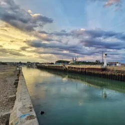 Littlehampton Harbour and Beach - Arun (West Sussex)