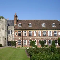 Hall Place Stables and Craft Workshops - Bexley