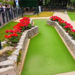 Lower Gardens Mini Golf - Bournemouth