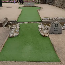 Lower Gardens Mini Golf - Bournemouth