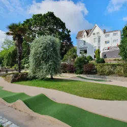 Lower Gardens Mini Golf - Bournemouth