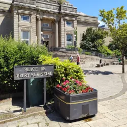Burnley Central Library - Burnley