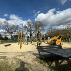 Byfleet Recreation Ground - Byfleet